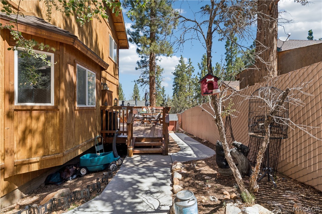 879 Spruce Lane Property Photo 36