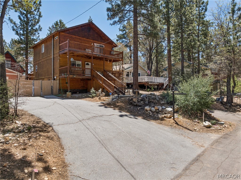 879 Spruce Lane Property Photo 41