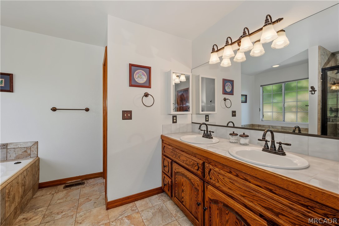 27392 Peninsula Drive Property Photo 23