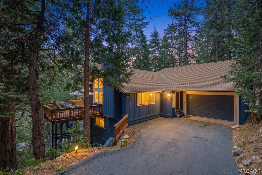 26645 Lake Forest Drive Property Photo 3