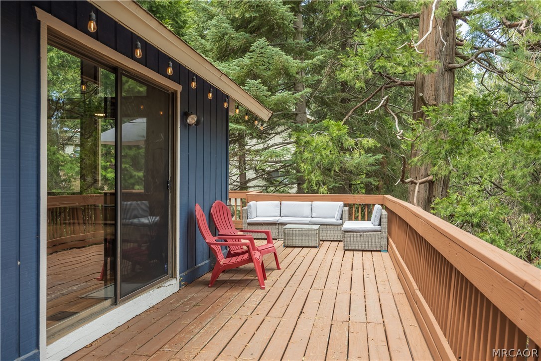 26645 Lake Forest Drive Property Photo 8