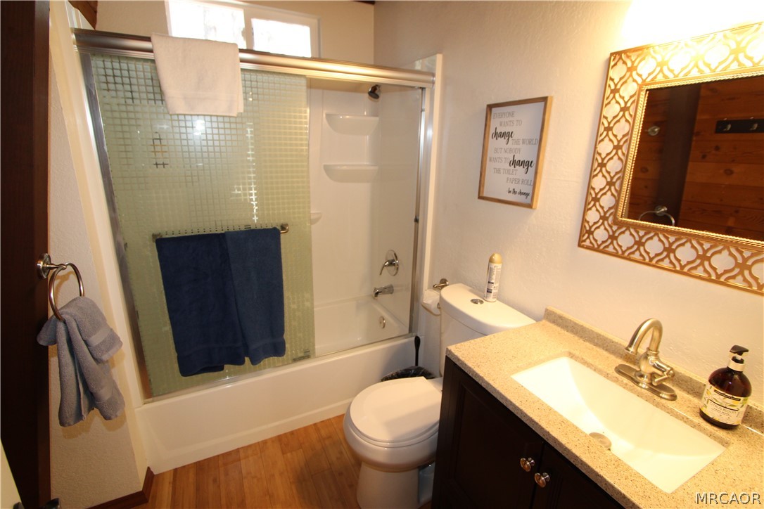 255 Riverside Avenue Property Photo 8