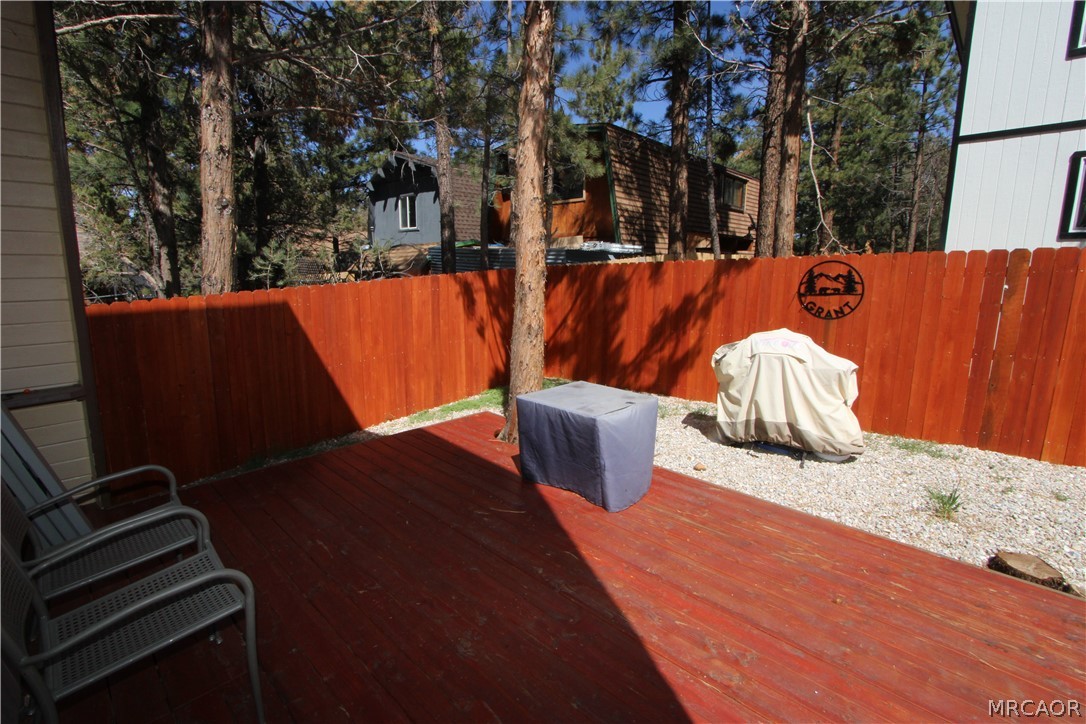 255 Riverside Avenue Property Photo 16