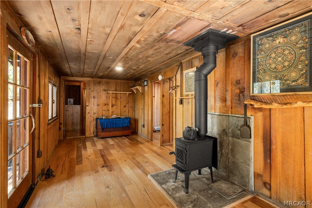 7 Pine Knot Road Property Photo 6