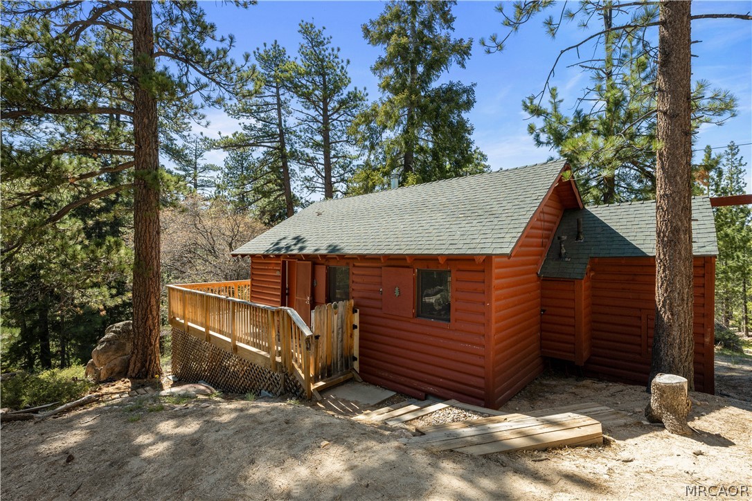 7 Pine Knot Road Property Photo 13