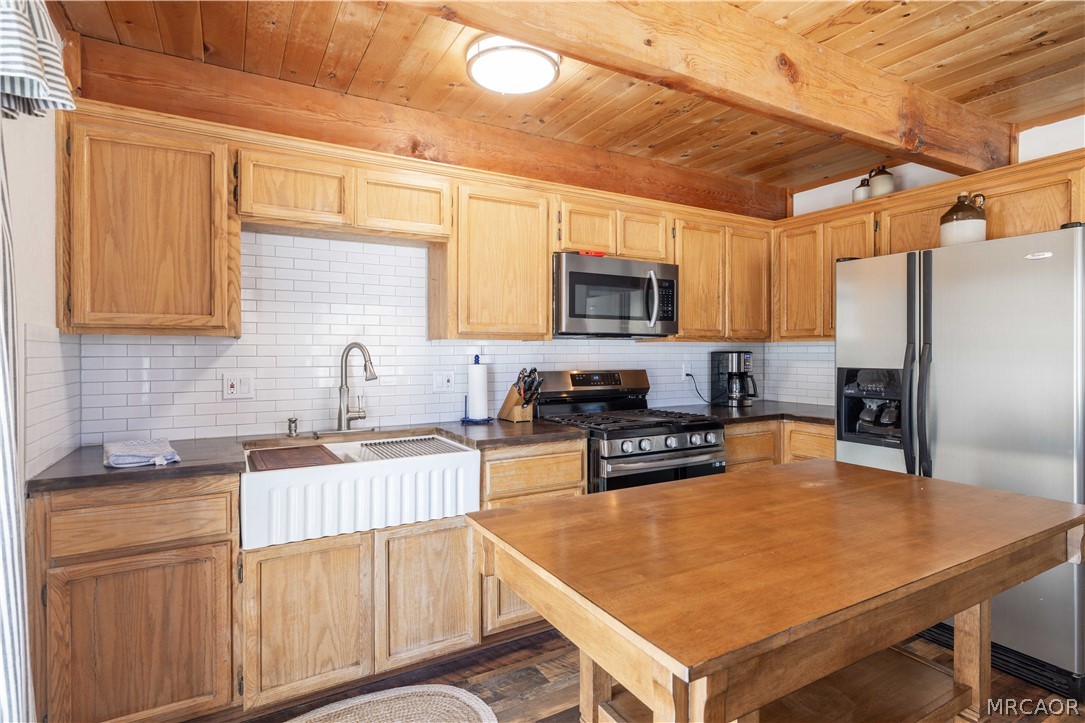 809 C Property Photo 7