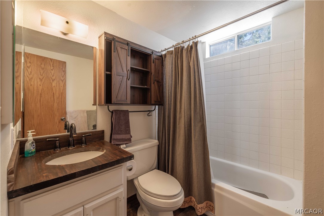 809 C Property Photo 17