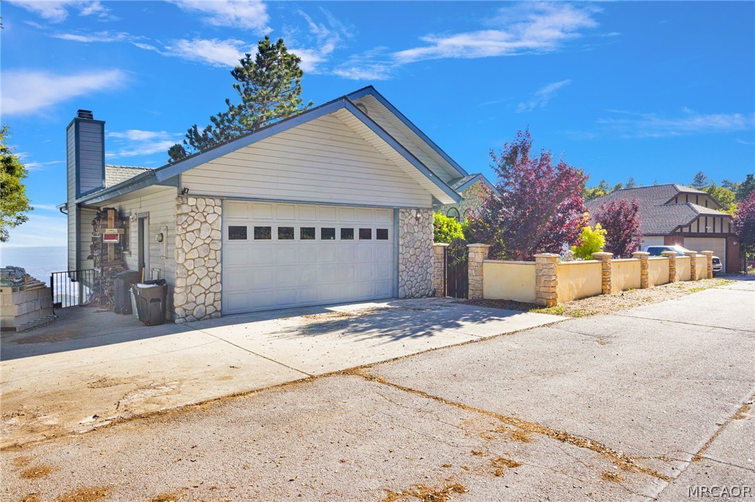 23243 Sunrise Way Property Photo 3