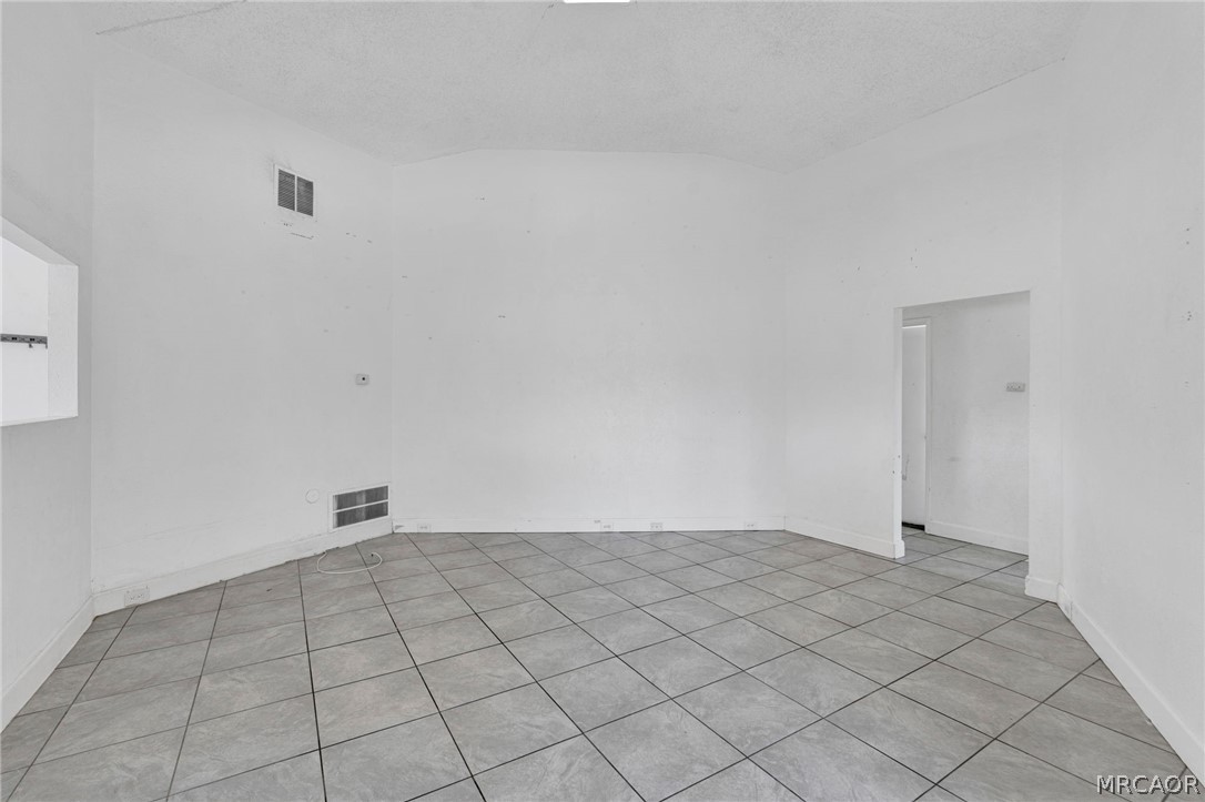 72662 Sullivan Road Property Photo 16