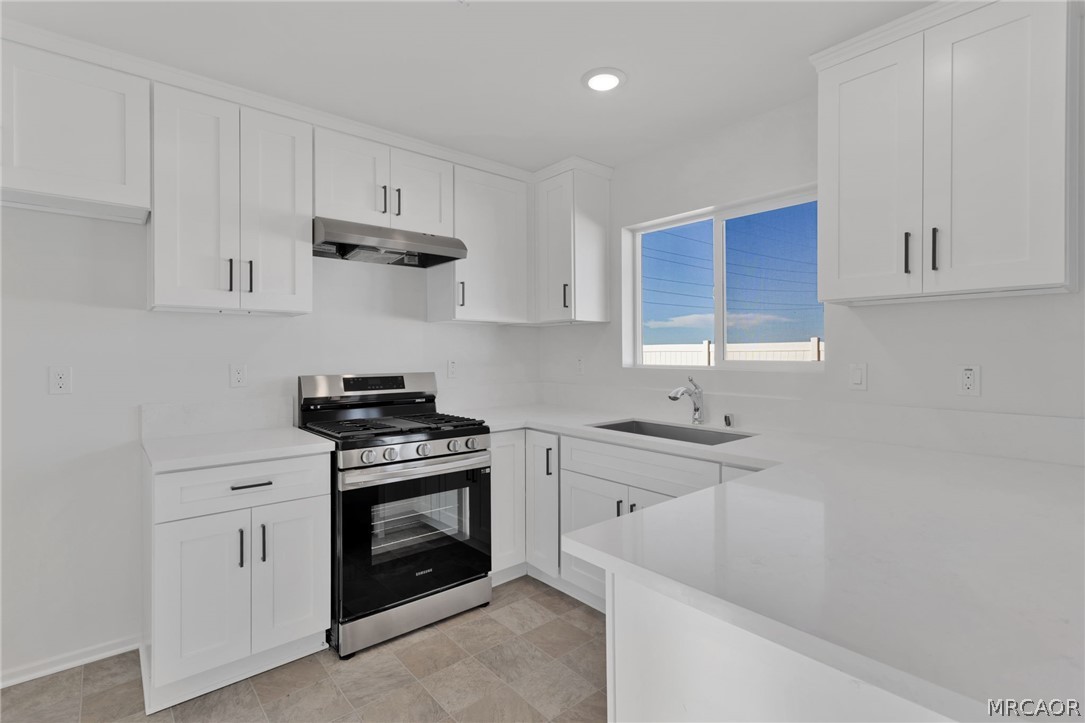 10110 Kemper Avenue Property Photo 15