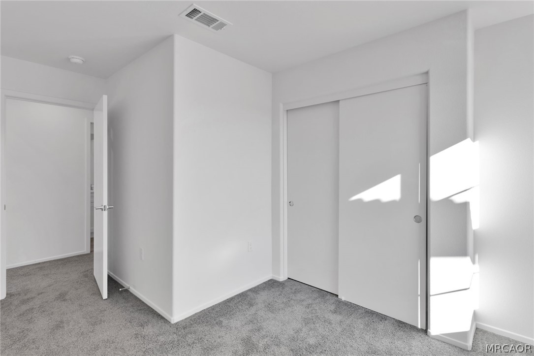 10110 Kemper Avenue Property Photo 17