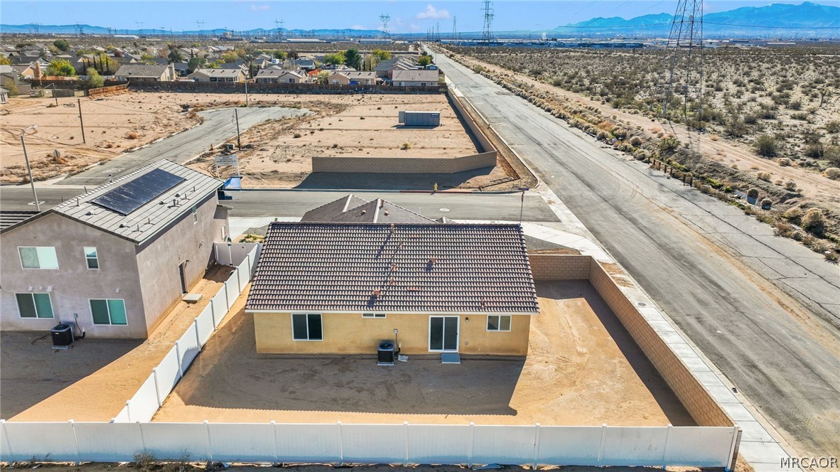 10110 Kemper Avenue Property Photo 41