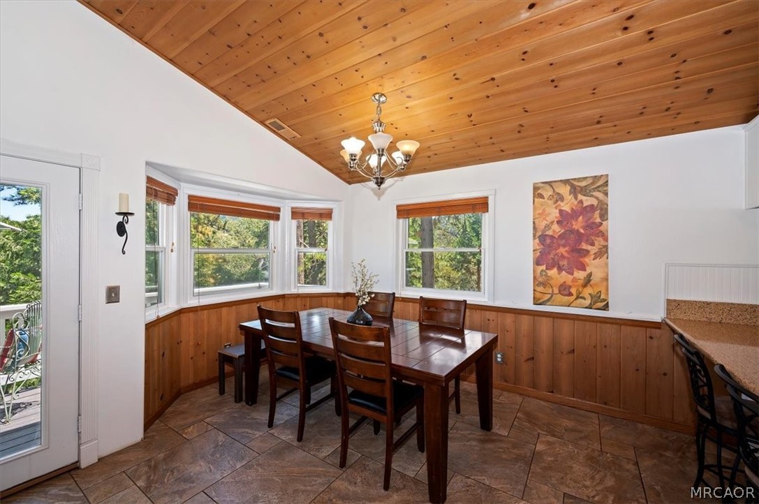 395 Wylerhorn Drive Property Photo 11