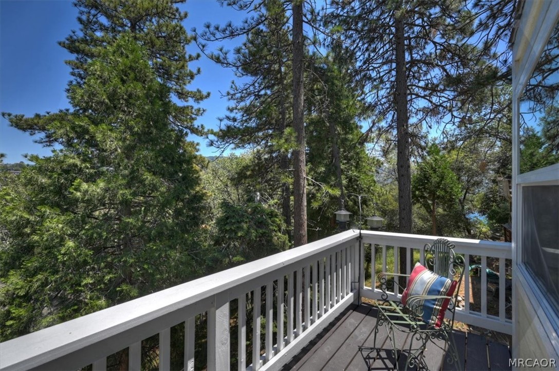 395 Wylerhorn Drive Property Photo 17