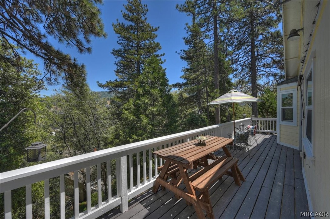 395 Wylerhorn Drive Property Photo 18