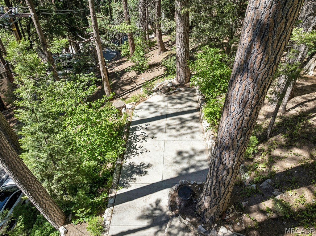 404 Hillside Road Property Photo 18