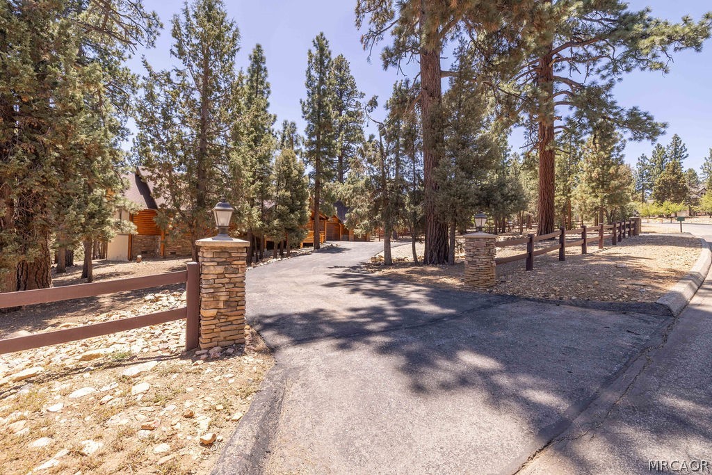 1016 Heritage Trail Property Photo 49