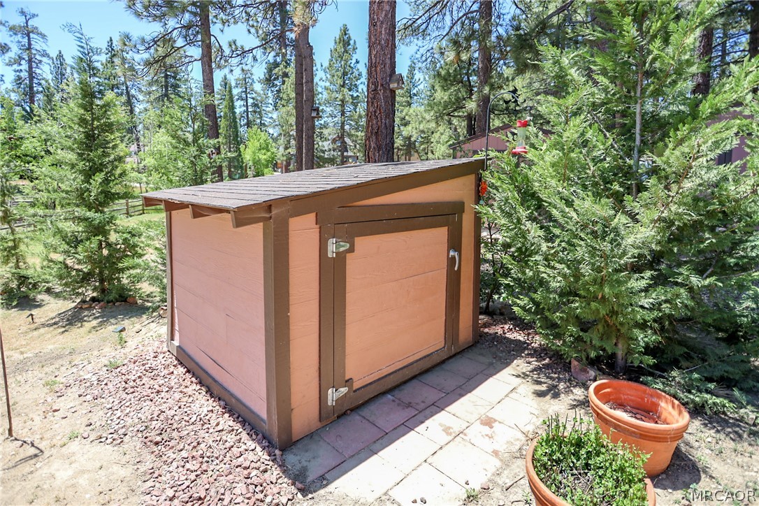 39797 Lakeview Drive Property Photo 44
