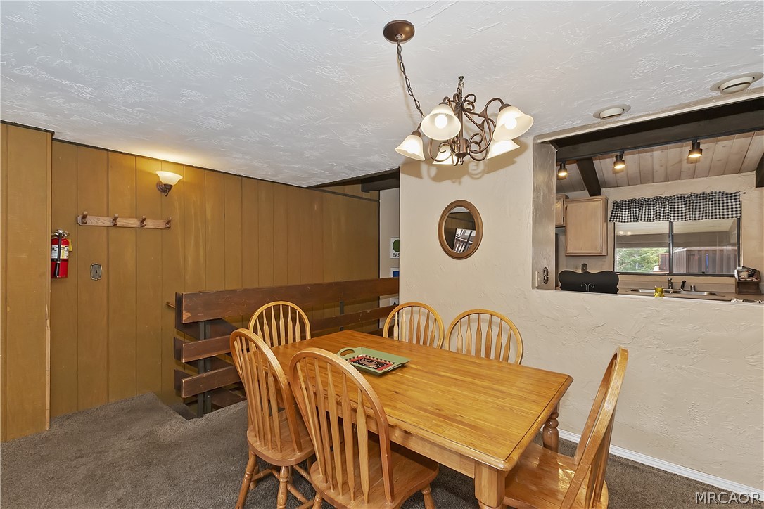 861 Thrush Drive 14 Property Photo 21