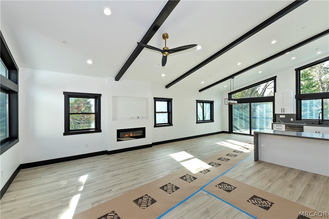 556 Lucerne Drive Property Photo 3