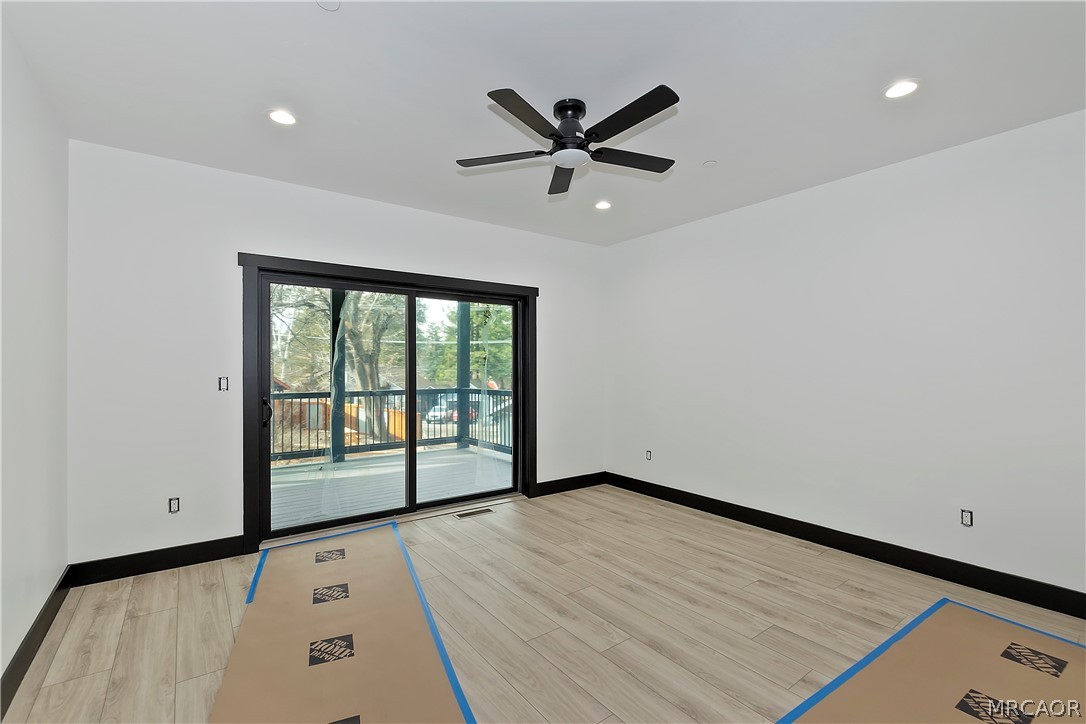 556 Lucerne Drive Property Photo 23