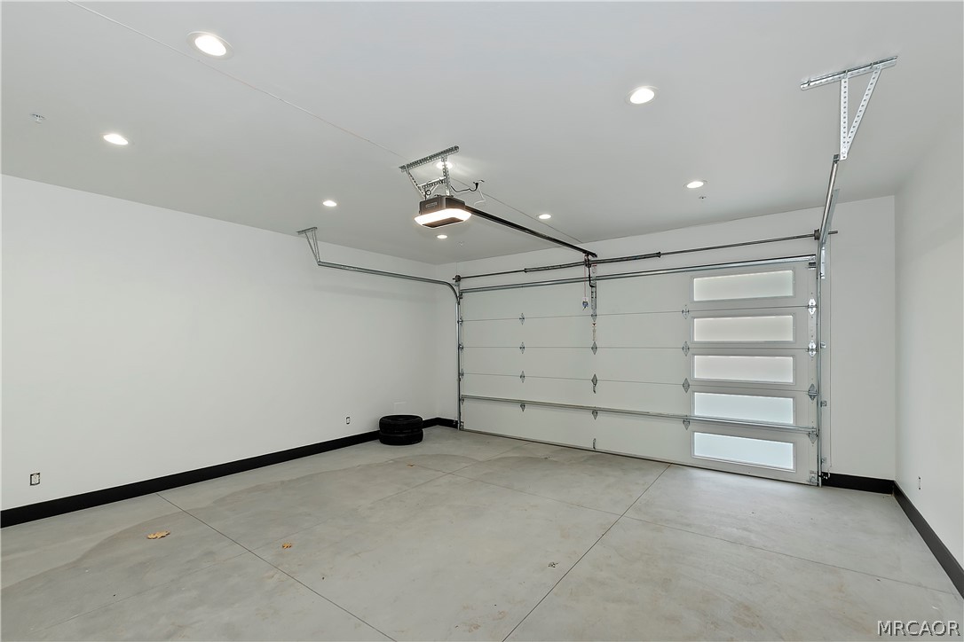 556 Lucerne Drive Property Photo 32