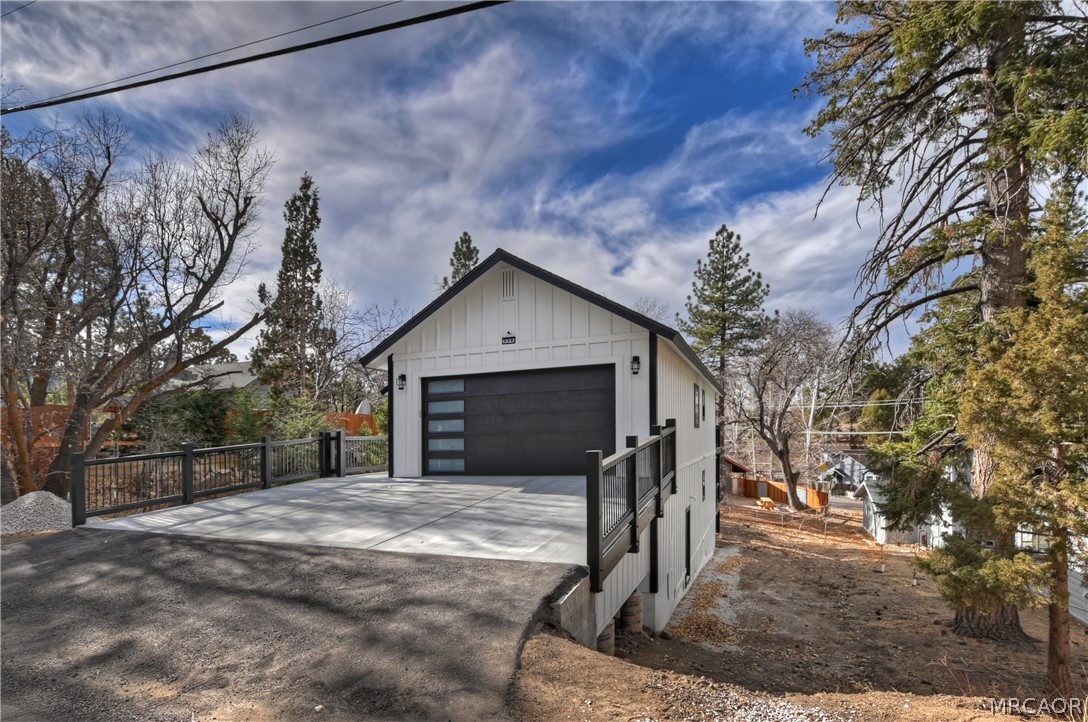 556 Lucerne Drive Property Photo 41