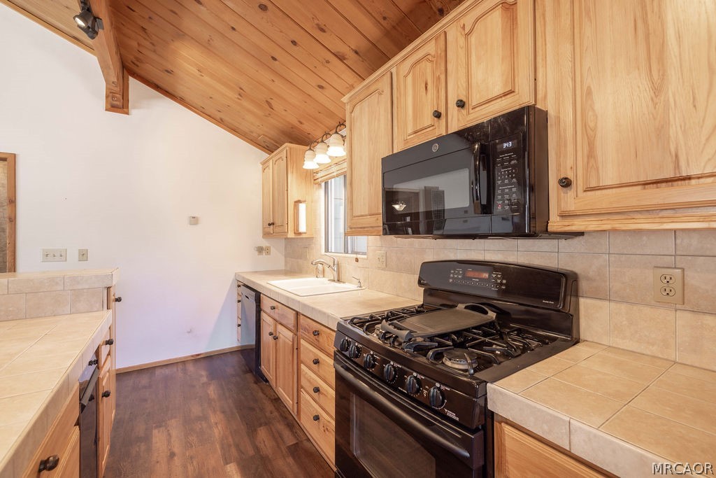 225 Zaca Road Property Photo 11