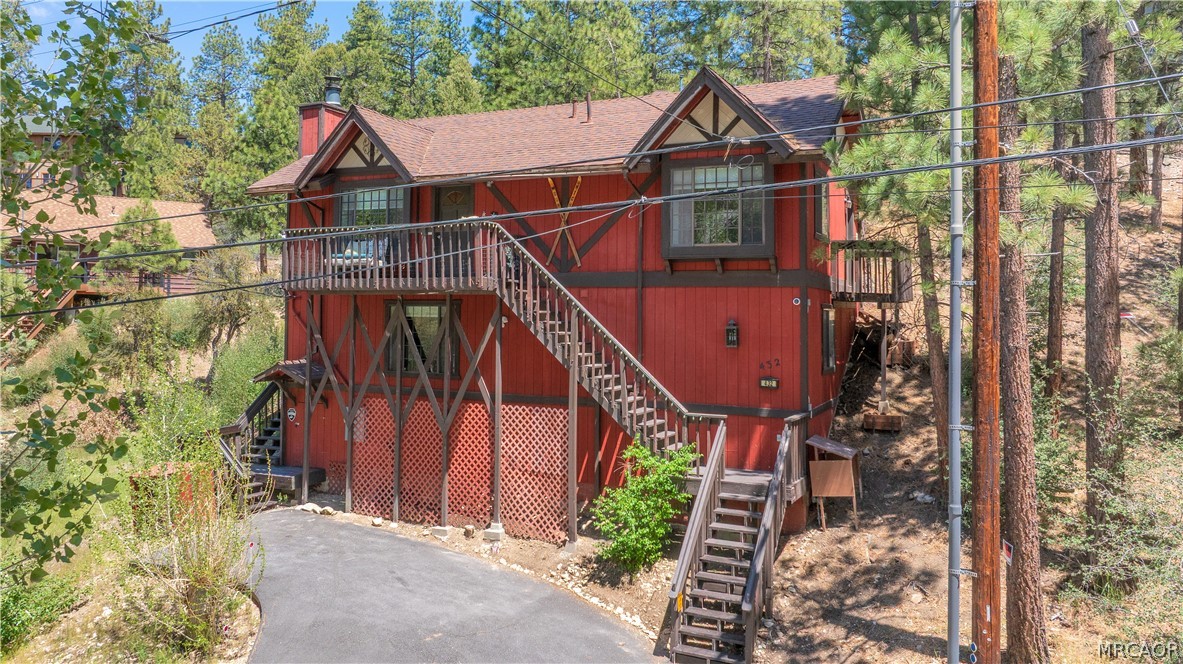 432 Gold Mountain Drive Property Photo 2