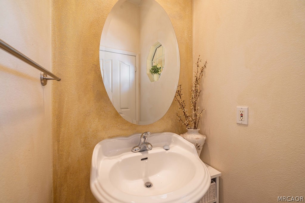 1047 Butte Avenue Property Photo 25