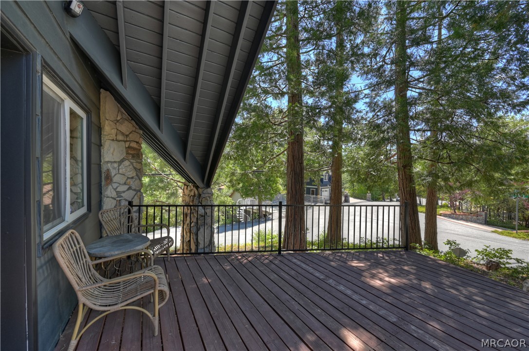 27558 West Shore Road Property Photo 12