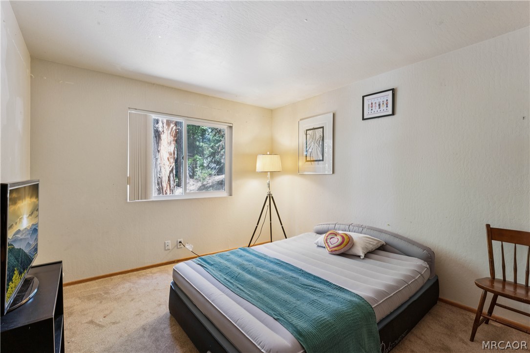 582 Grass Valley Court Property Photo 16