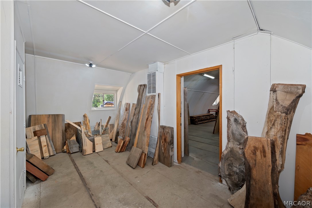 32765 Hilltop Boulevard Property Photo 26