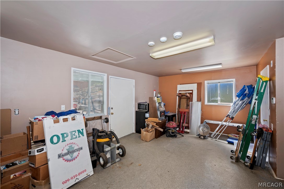 32765 Hilltop Boulevard Property Photo 28