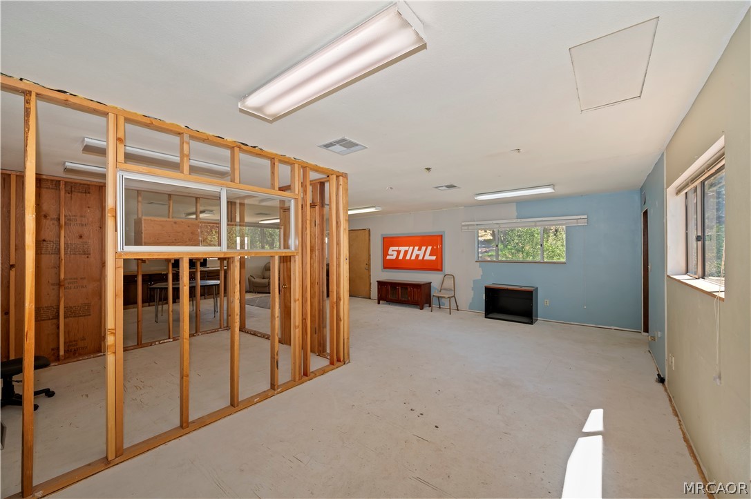 32765 Hilltop Boulevard Property Photo 55