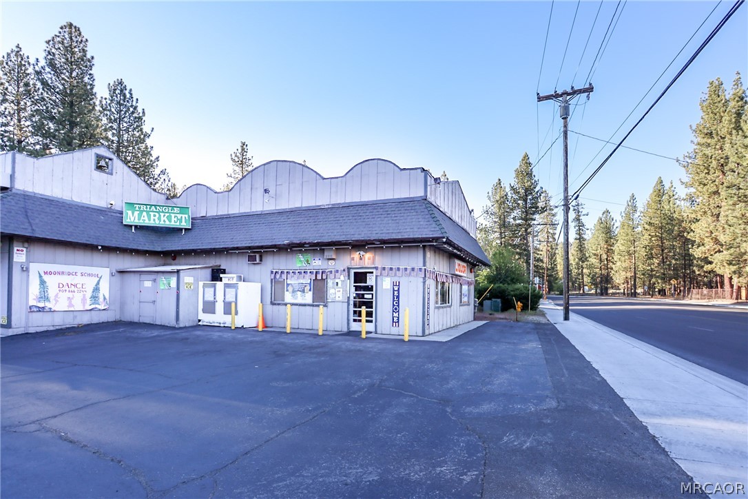 42180 Moonridge Road Property Photo 7
