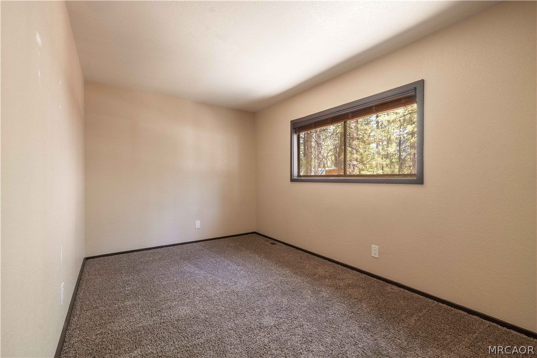 629 Sugarloaf Boulevard Property Photo 10