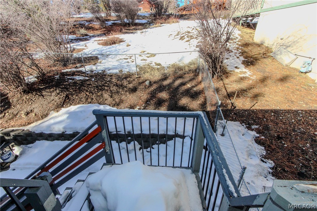 42830 Cougar Road Upper Property Photo 16