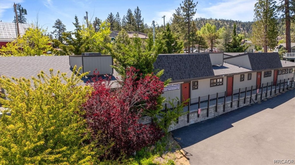 40585 Big Bear Boulevard Property Photo 2