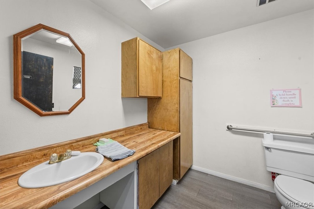 40585 Big Bear Boulevard Property Photo 52