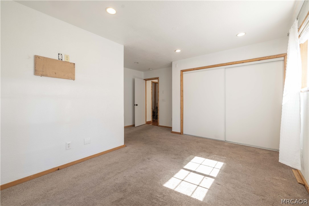 863 B Lane Property Photo 16
