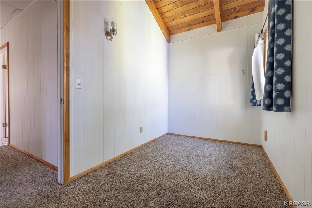 315 San Bernardino Drive Property Photo 14