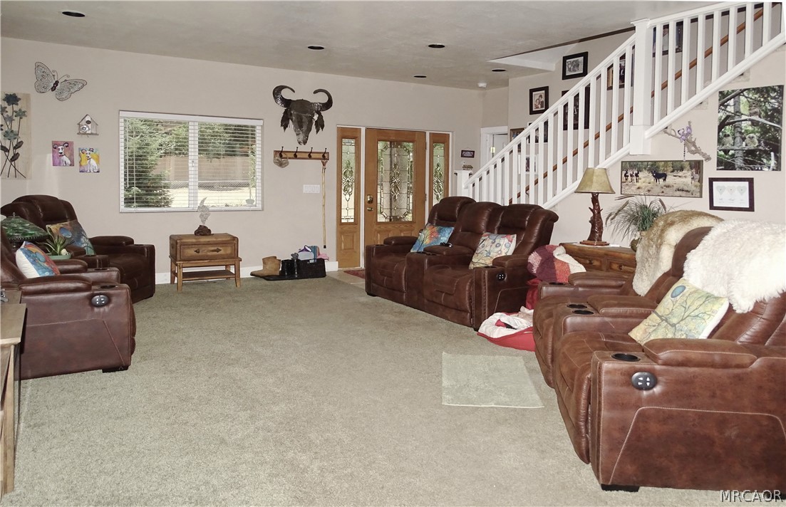 2097 Fox Lane Property Photo 9