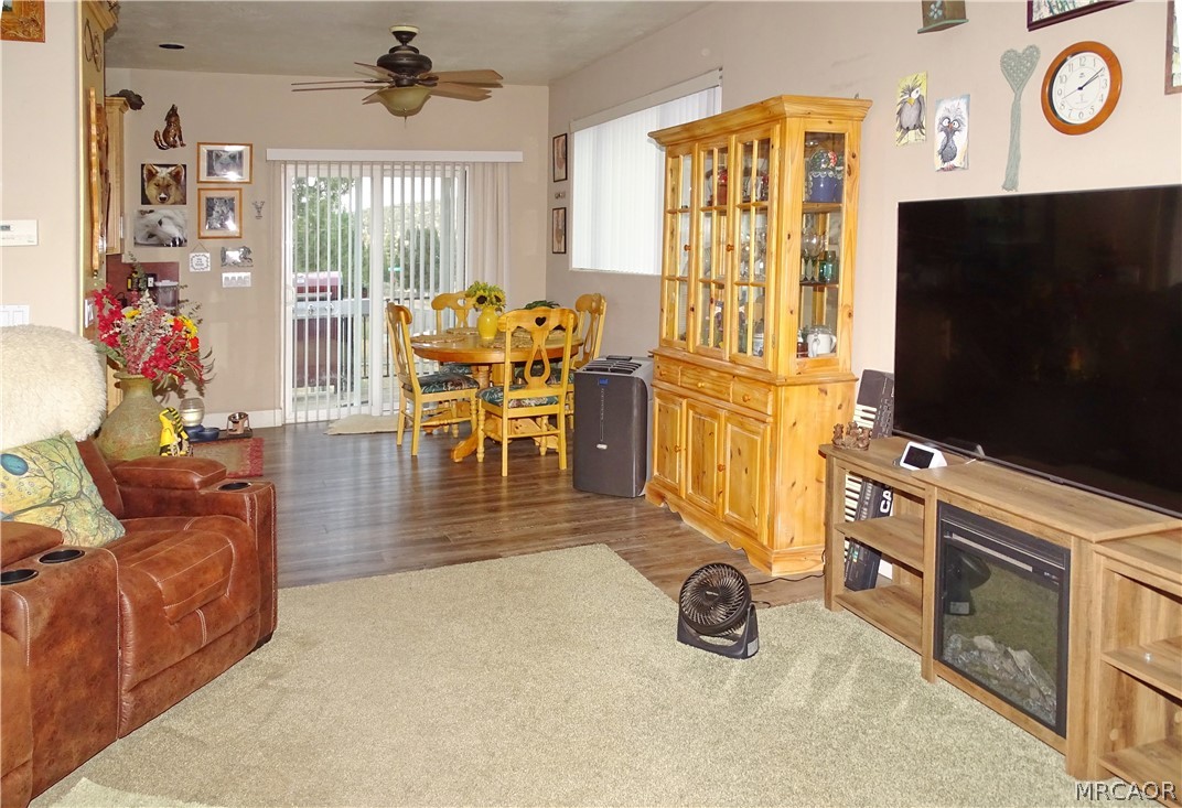 2097 Fox Lane Property Photo 10