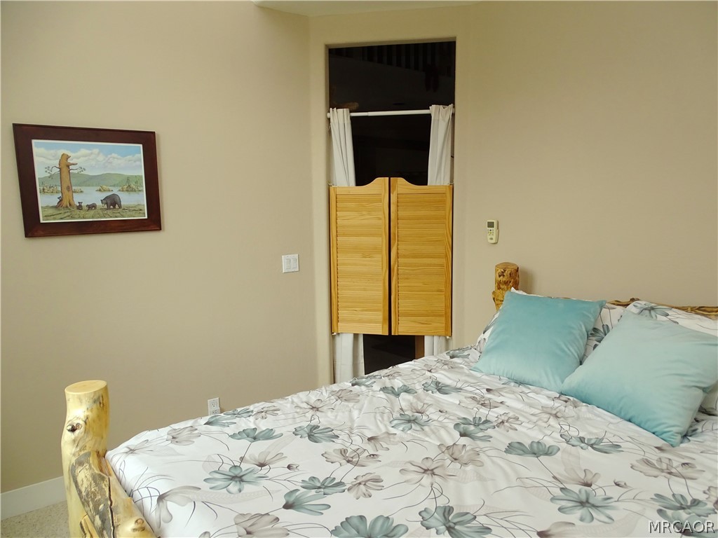 2097 Fox Lane Property Photo 24