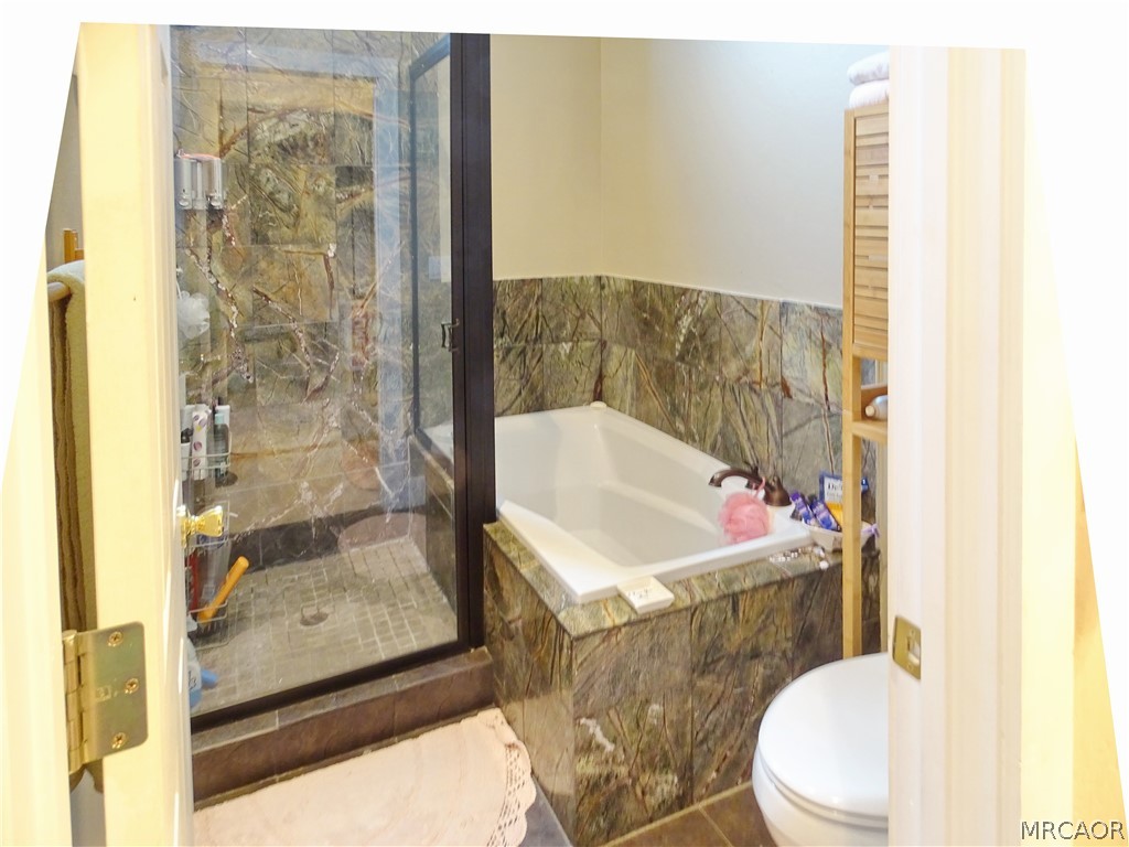 2097 Fox Lane Property Photo 31