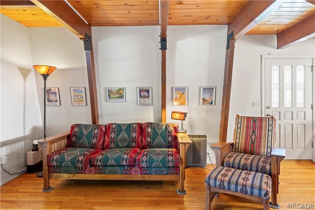 26509 Lake Forest Drive Property Photo 4