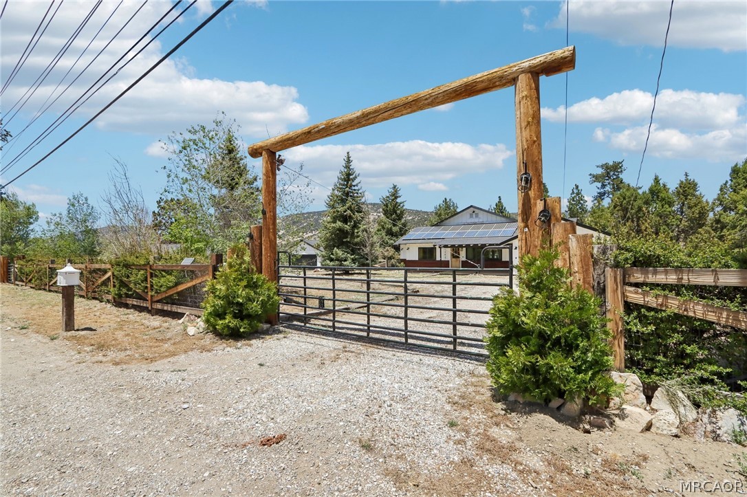 1383 Shay Road Property Photo 5