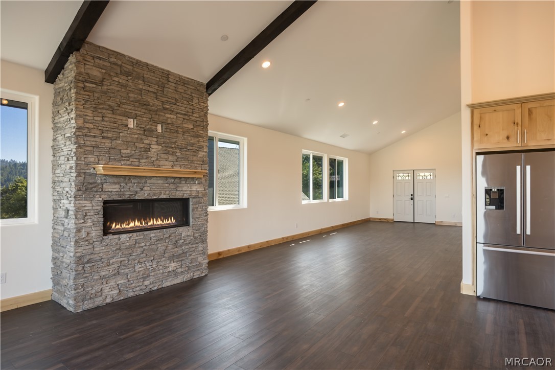 851 Madera Lane Property Photo 4
