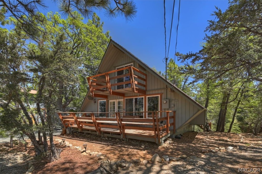 1710 Canyon Crest Drive Property Photo 1